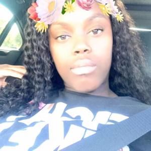 Meet your Posher, Ah'lexus